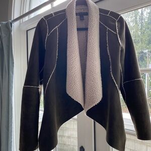 Women's Shearling Lined Jacket - Olive Green